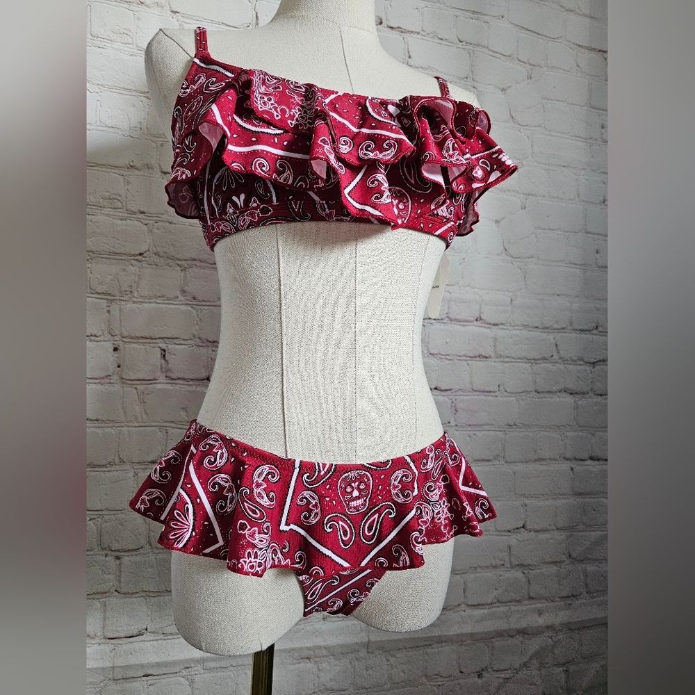 River Island Ruffled Red Bandana Print Bikini | 6 Top | 4 Bottom | NWT - Picture 3 of 10